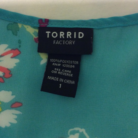 Torrid Top - Picture 4 of 7